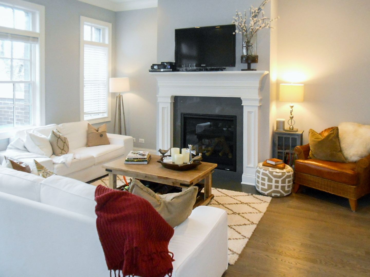 Chicago Apartment: 1241 W. Oakdale Ave.