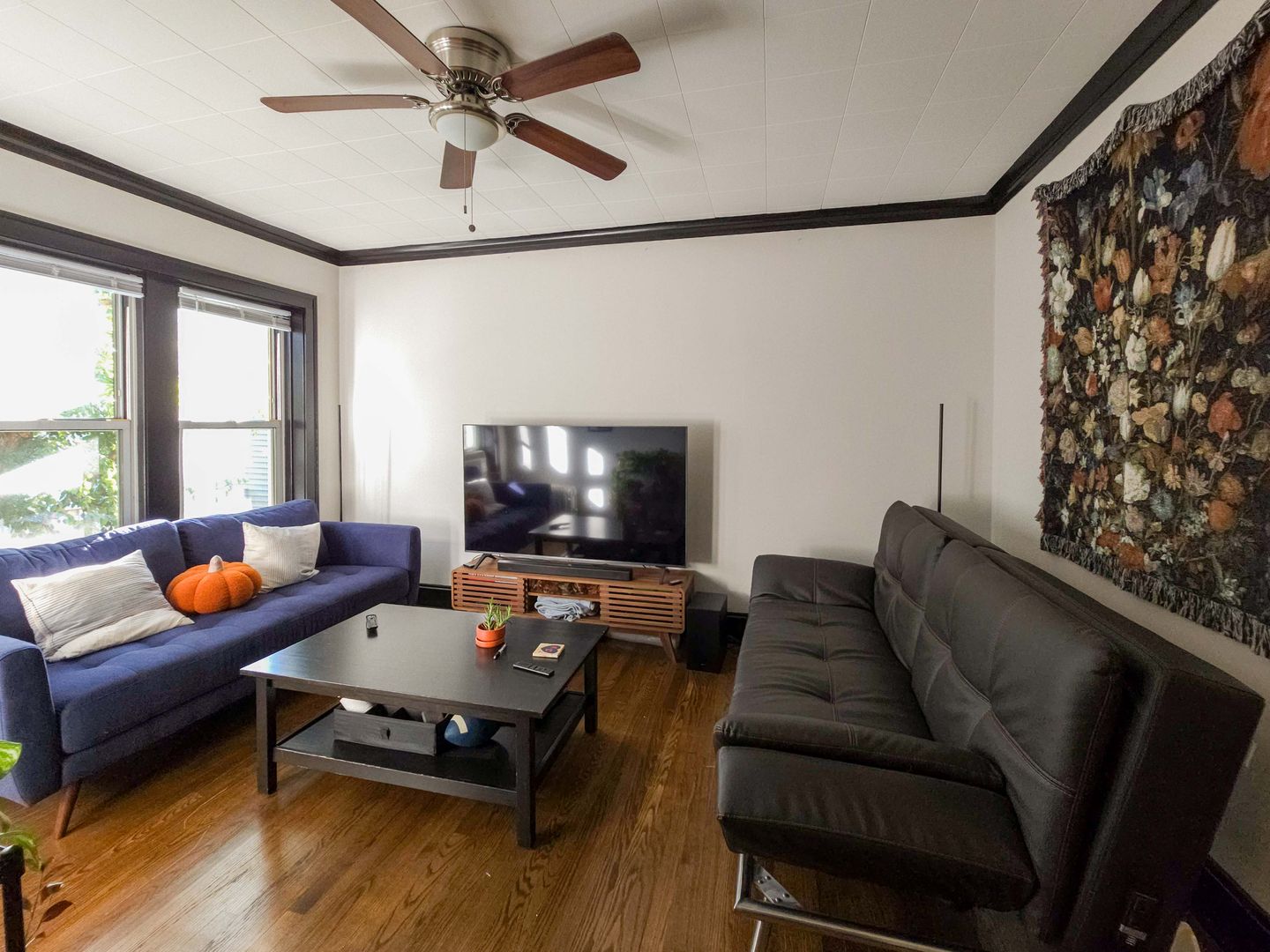 Chicago Apartment: 5073 N. Wolcott Ave.
