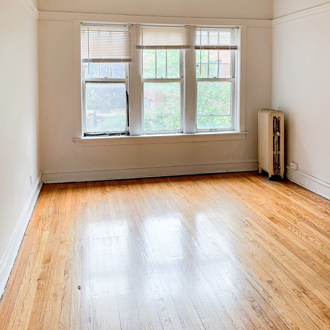 Chicago Apartment: 630 W. Arlington Pl.