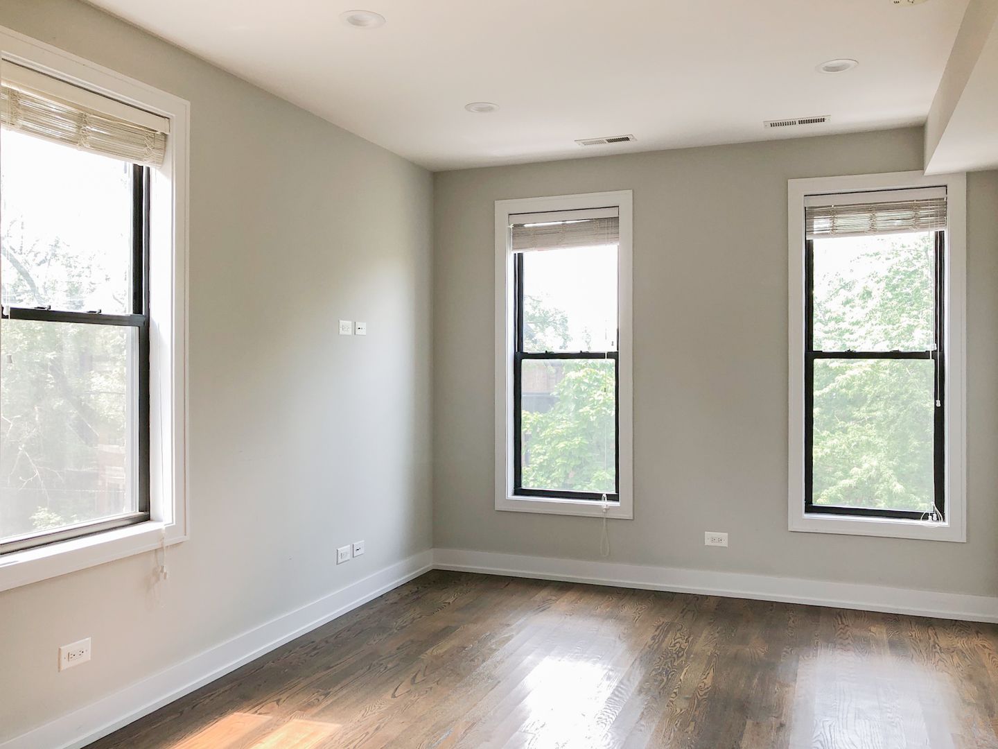 Chicago Apartment: 2315 N. Southport Ave.