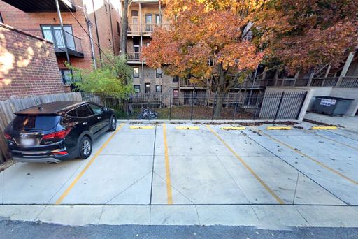 Lincoln Park Parking - Outdoor - Racine & Wrightwood – photo 1