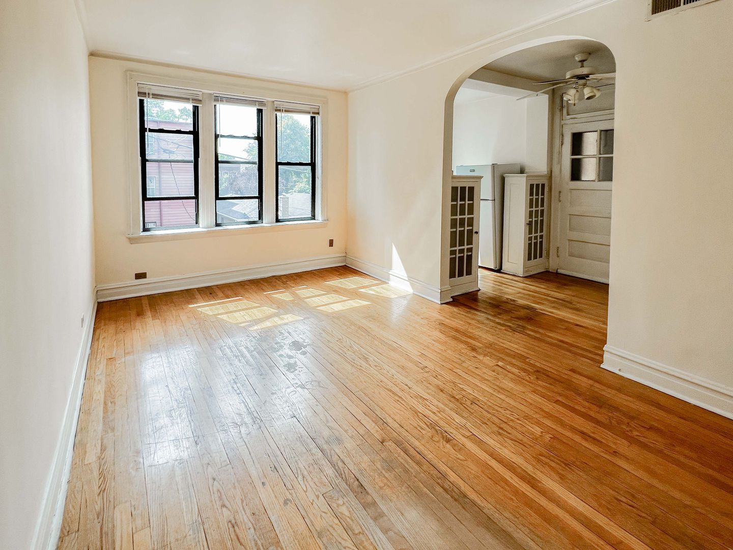 Chicago Apartment: 3618 N. Marshfield Ave.