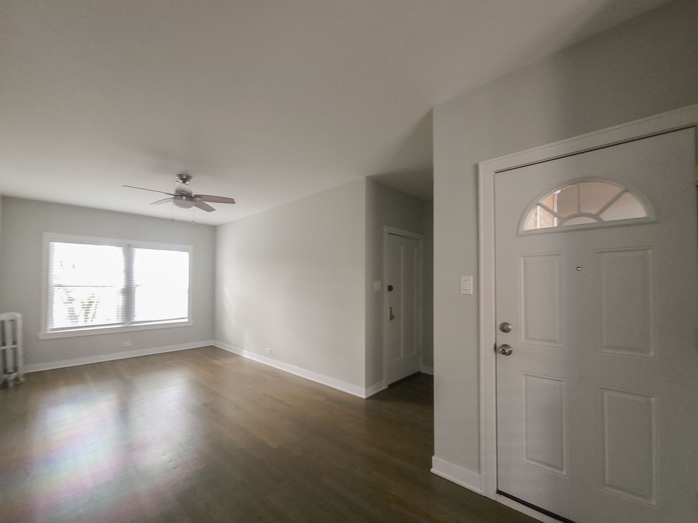 Chicago Apartment: 1825 W. Foster Ave.