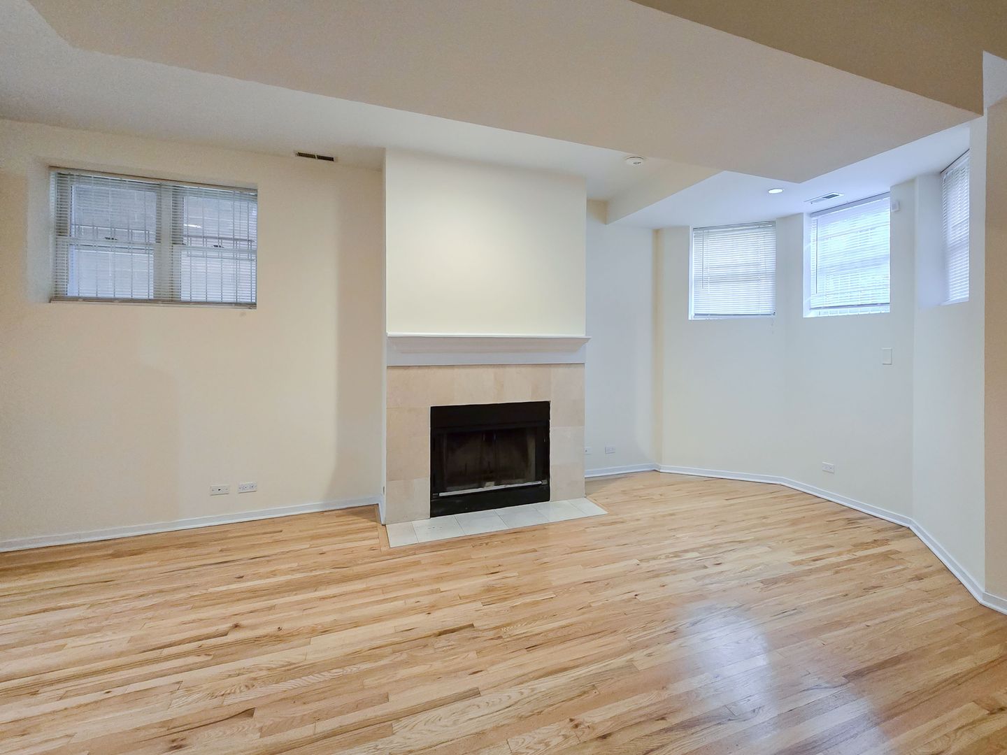 Chicago Apartment: 2320 N. Southport Ave.