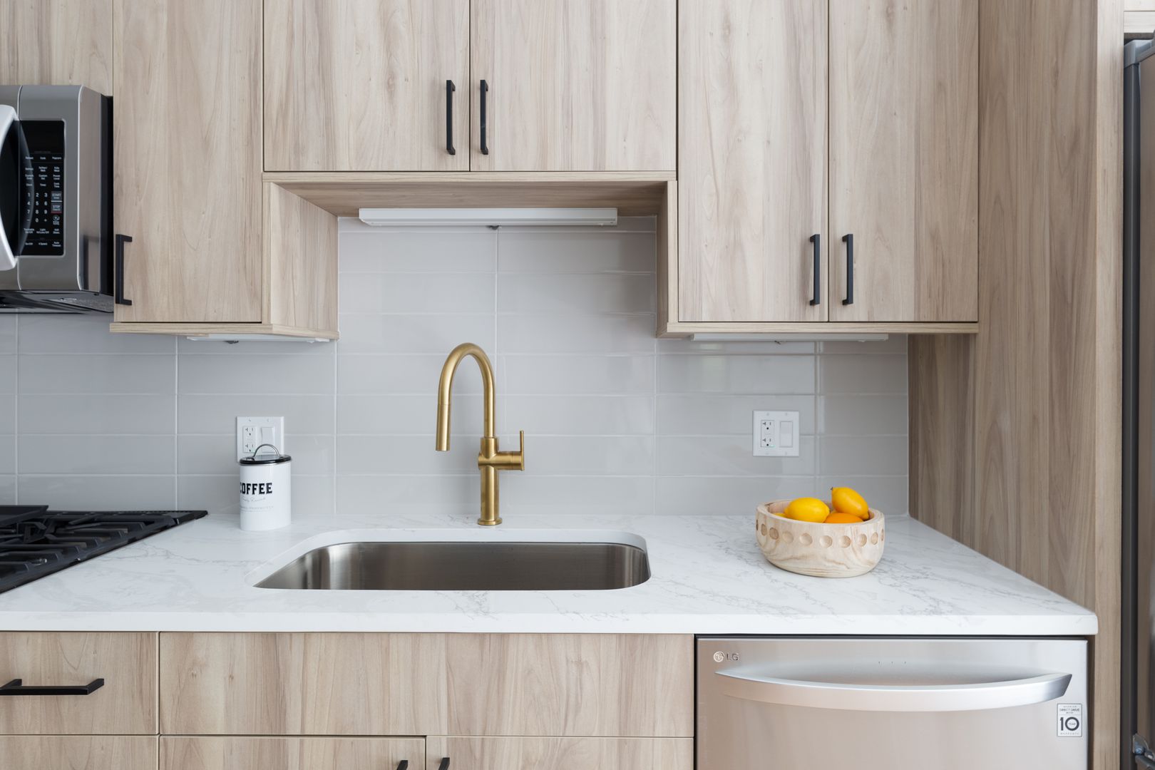 Chicago Apartment: 2237 N. Bissell St.