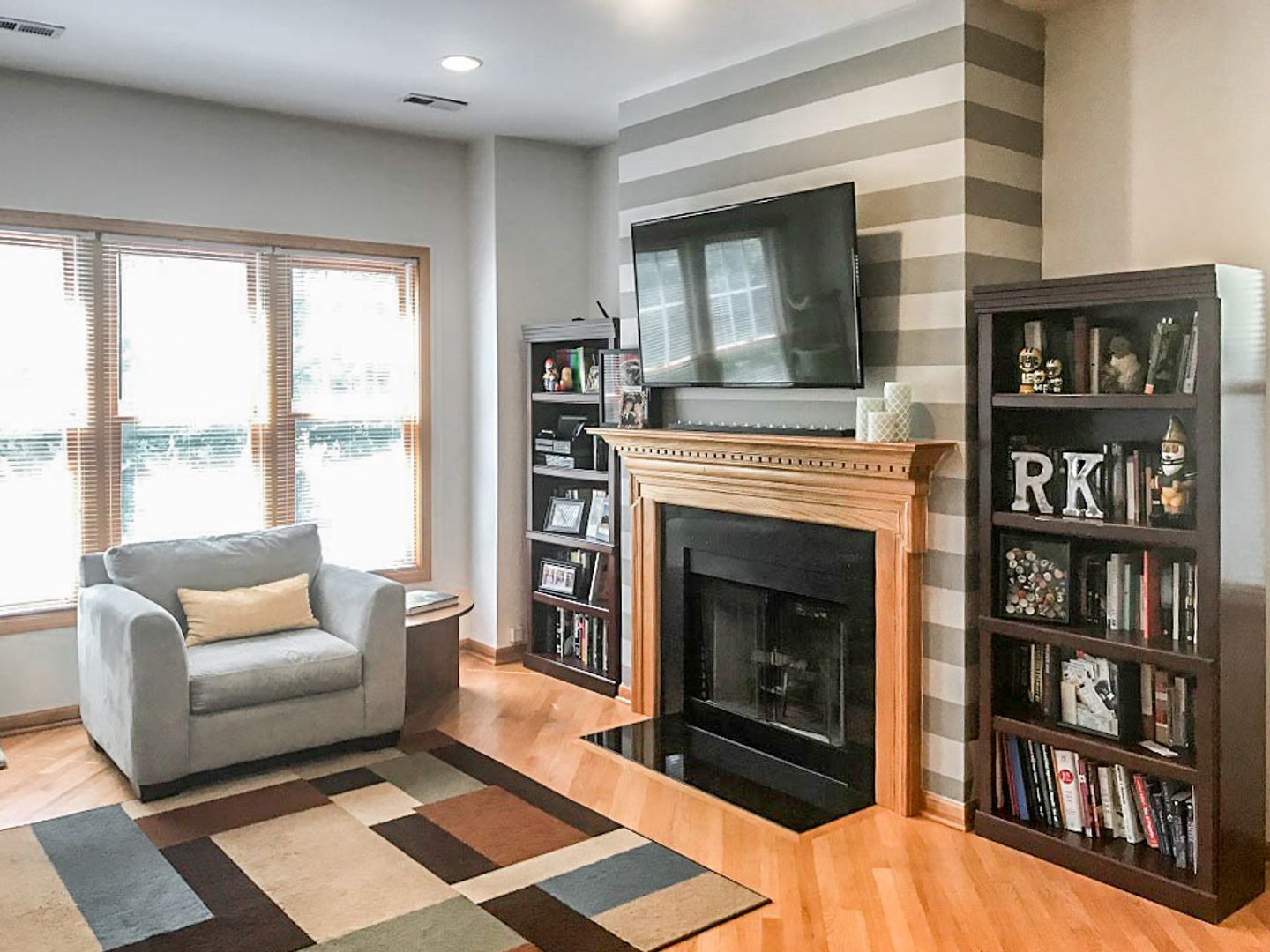 Chicago Apartment: 2715 N. Wayne Ave.