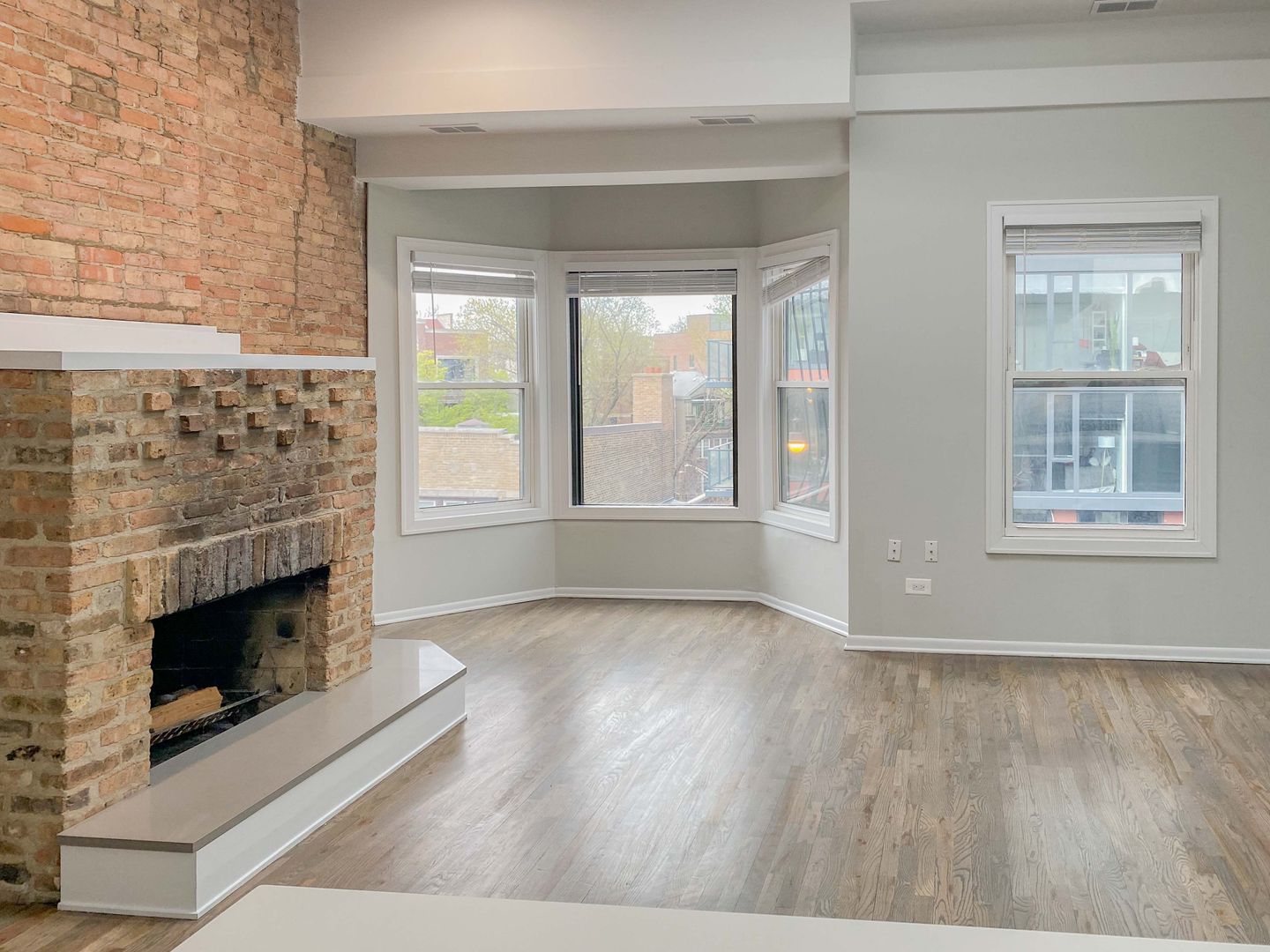 Chicago Apartment: 2519 N. Lincoln Ave.