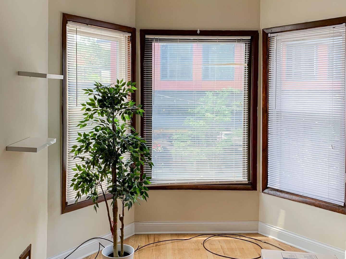 Chicago Apartment: 2519 N. Lincoln Ave.
