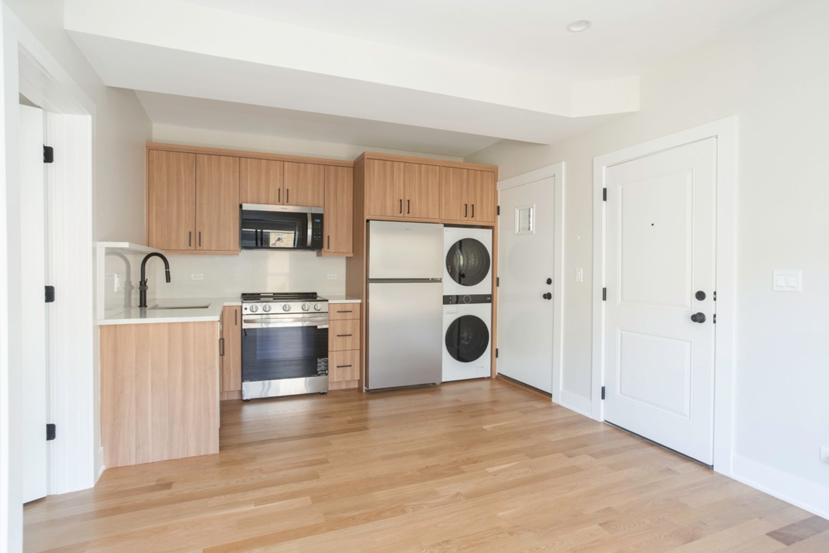 Chicago Apartment: 2237 N. Bissell St.
