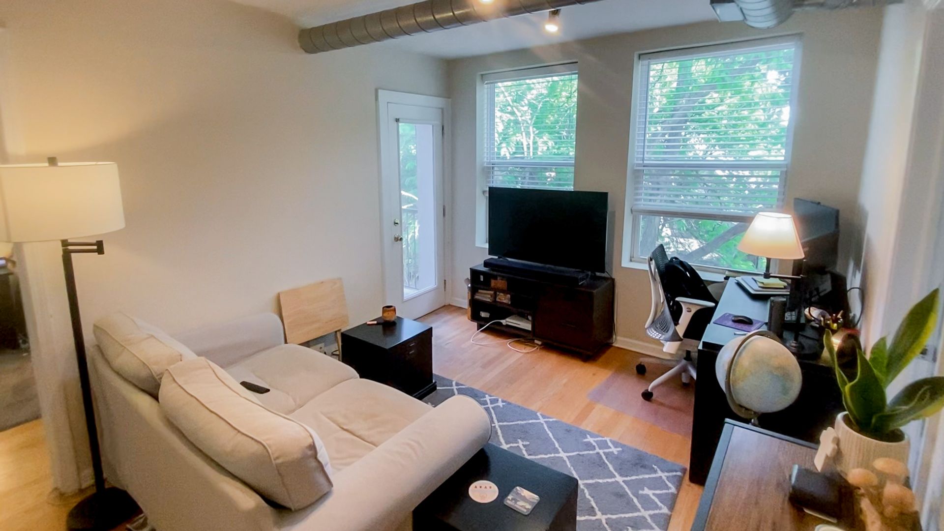 Chicago Apartment: 2520 W. Leland Ave.