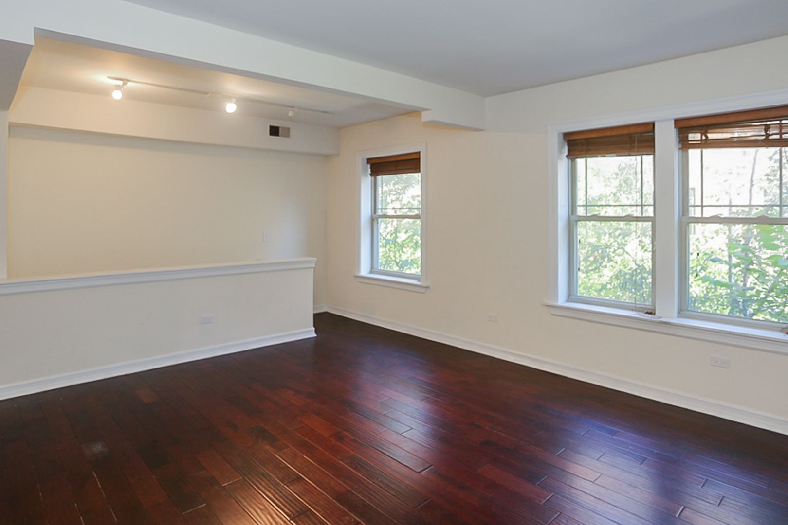 Chicago Apartment: 3808 N. Sheffield Ave.