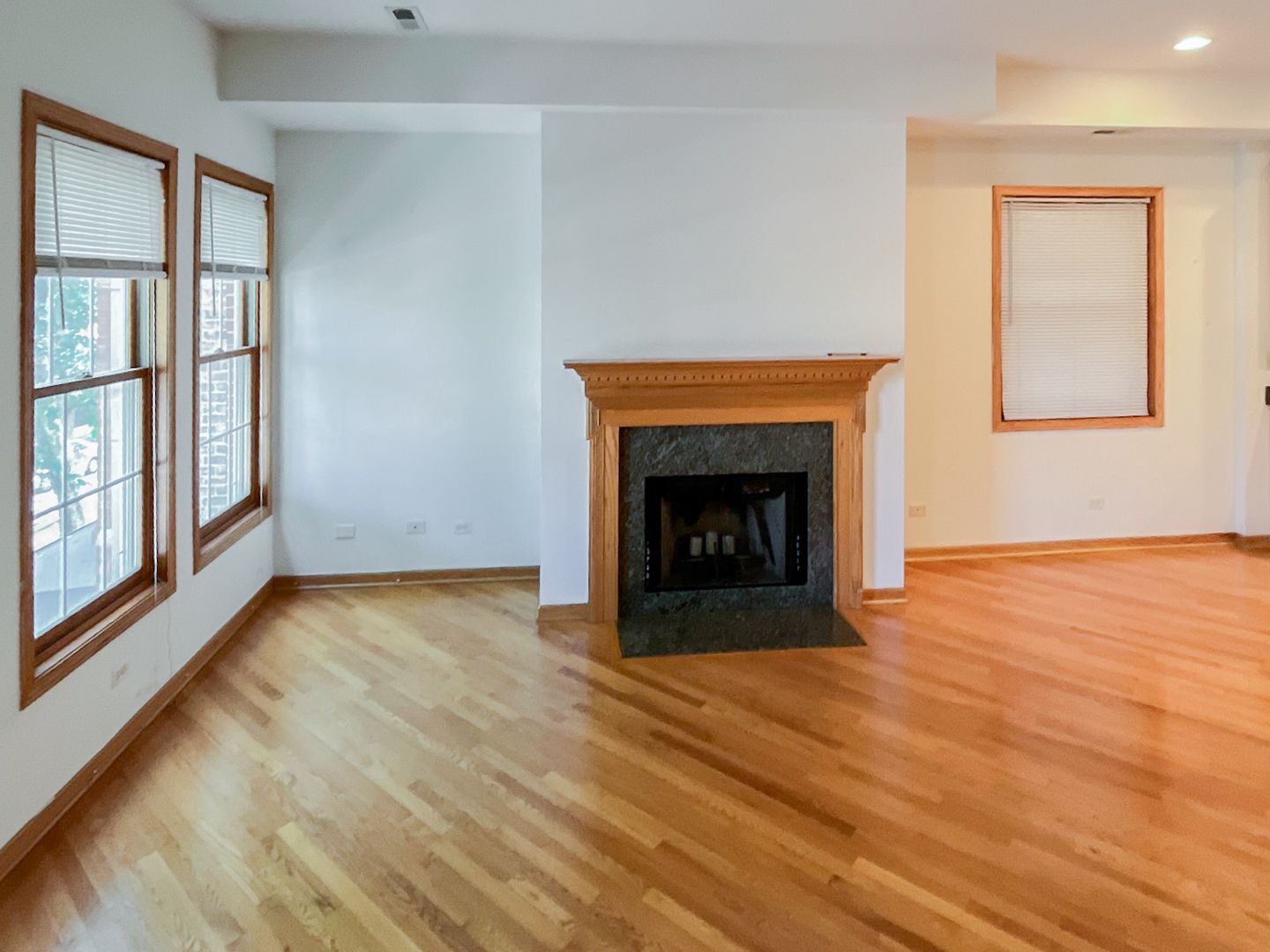 Chicago Apartment: 2732 N. Wayne Ave.