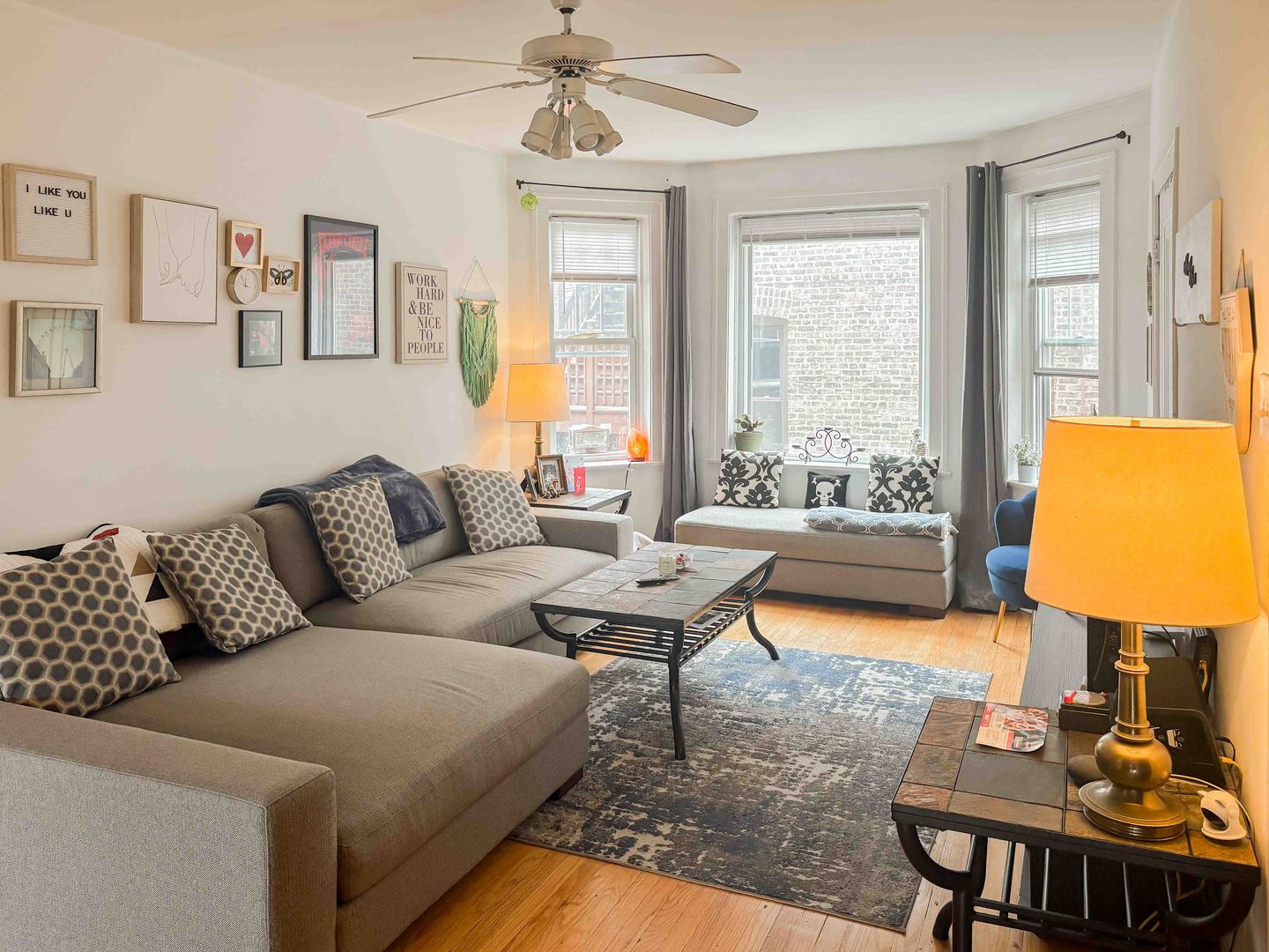 Chicago Apartment: 4917 N. Hermitage Ave.