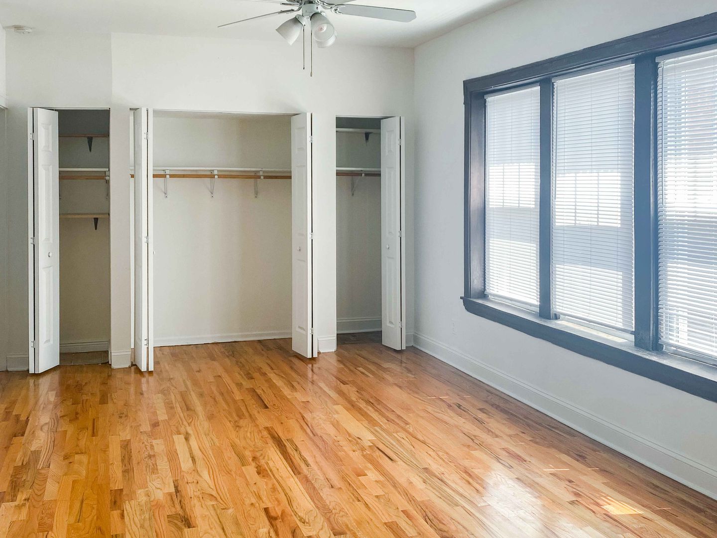 Chicago Apartment: 3521 N. Broadway St.