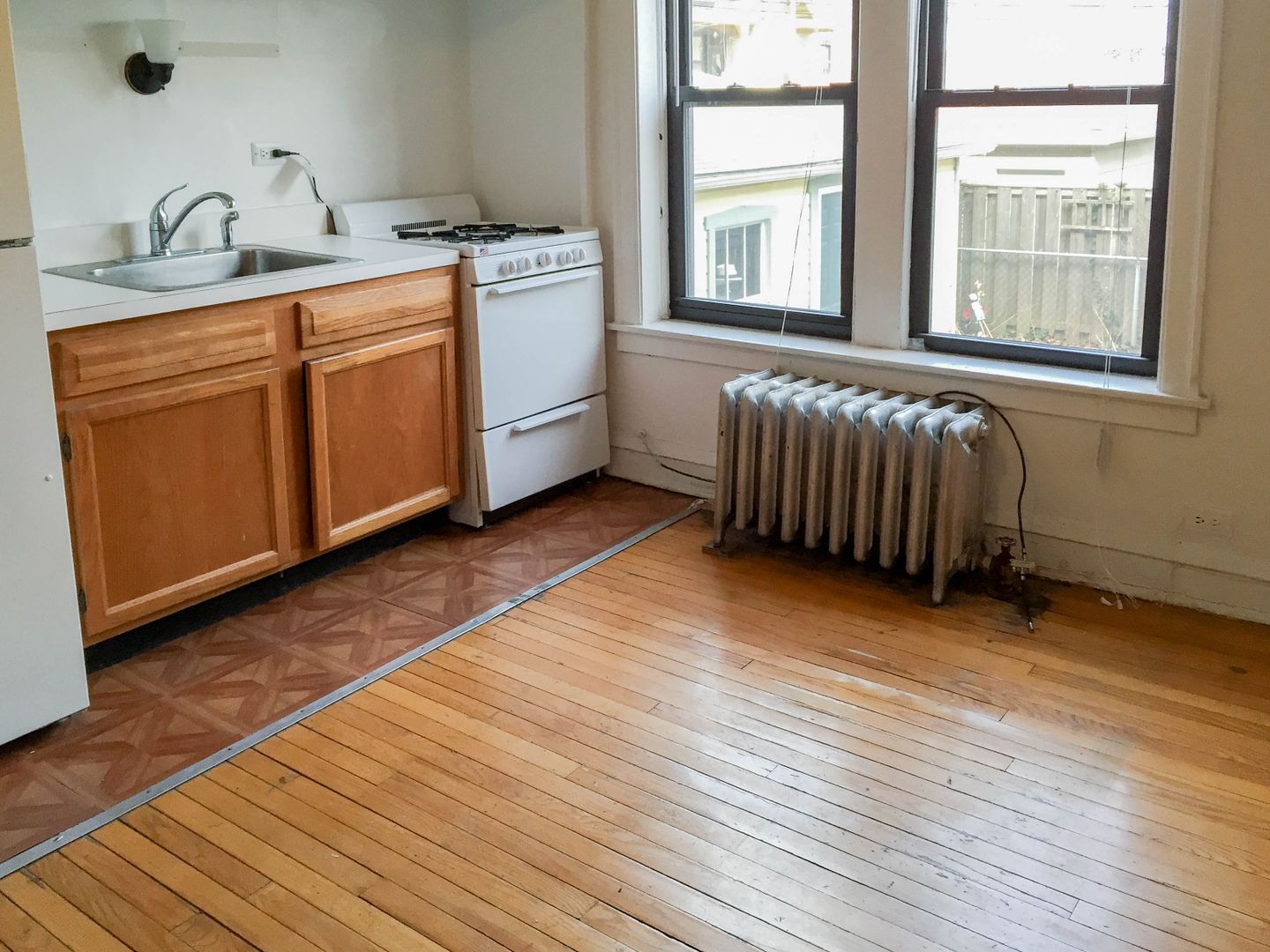 Chicago Apartment: 4600 N. Winchester Ave.