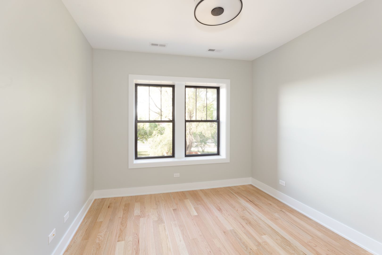 Chicago Apartment: 2237 N. Bissell St.