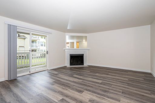 Third Floor Newly Renovated Two Bedroom One Bathroom W One Month Free On 12 Month Lease – photo 1