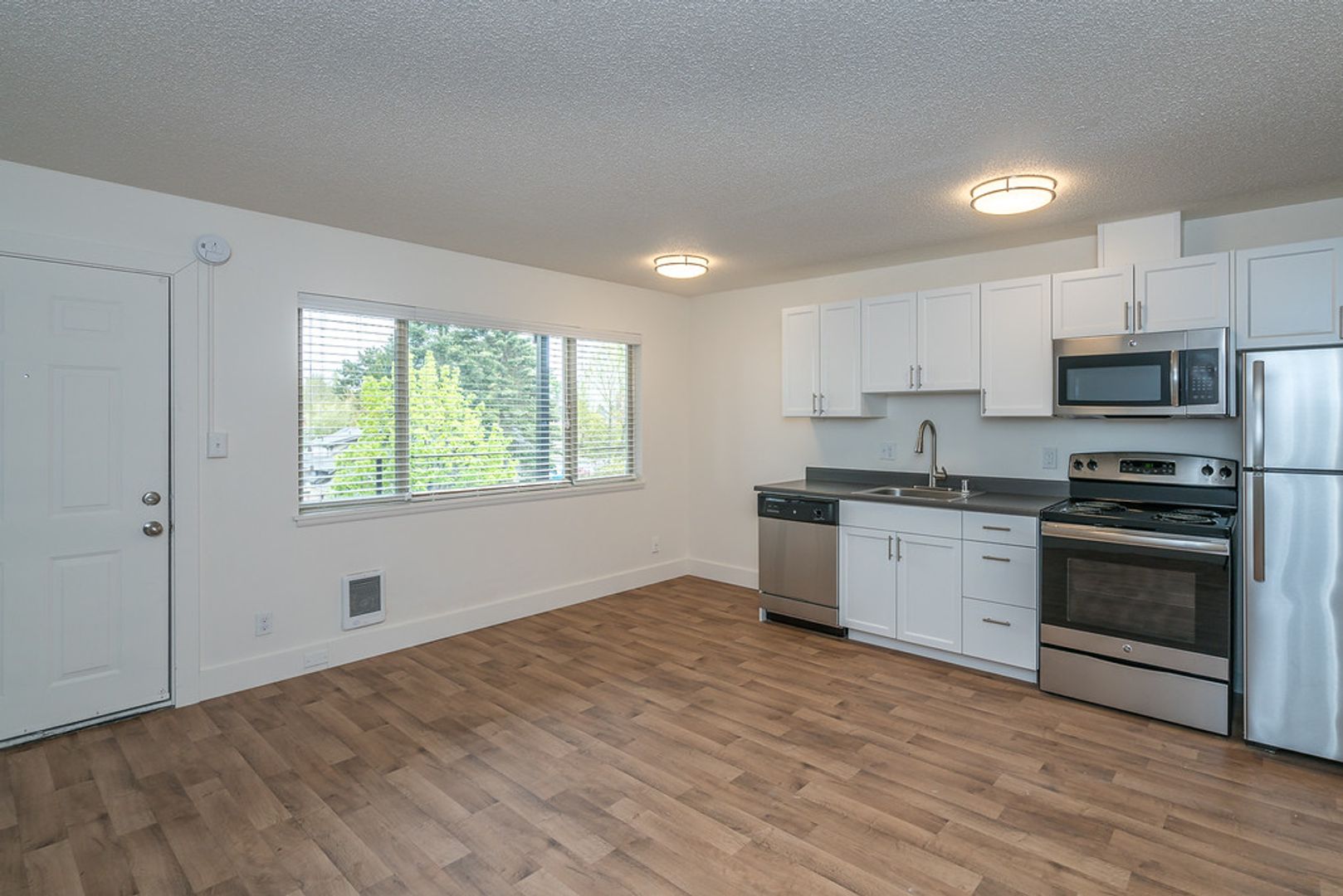 Tacoma Apartment: 2910 N 7th Street