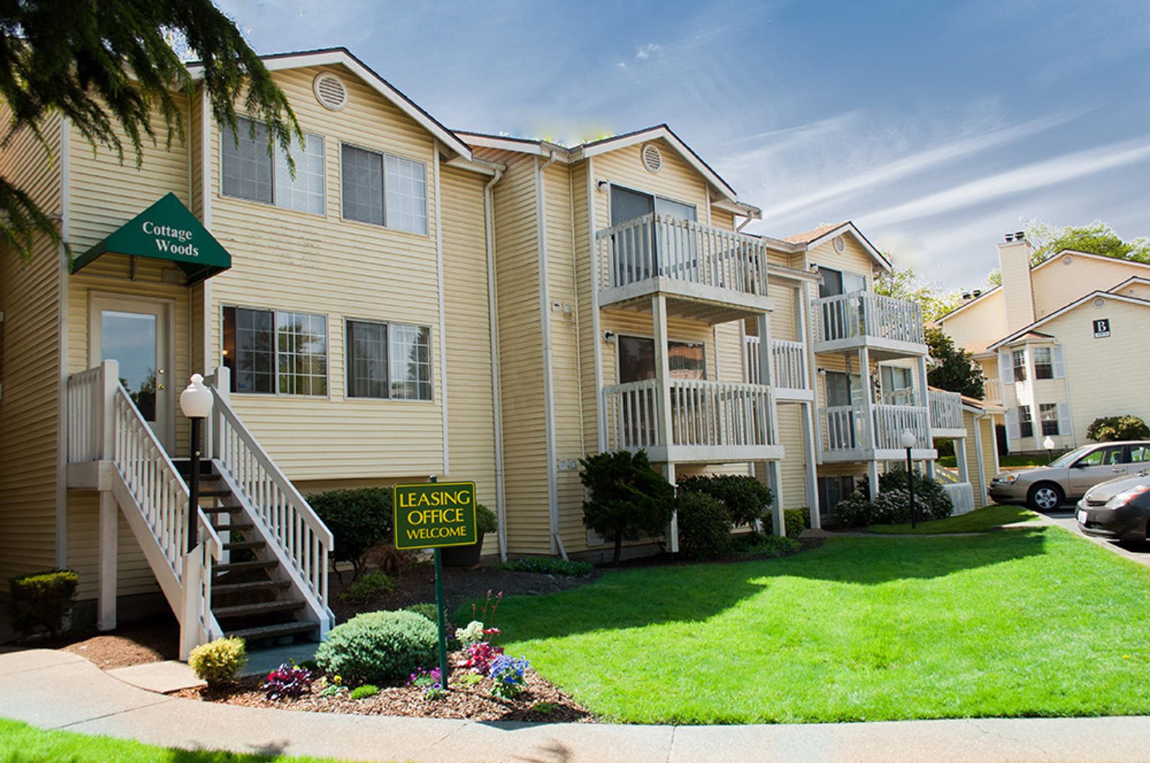Tukwila Apartment: 4025 Southcenter Blvd