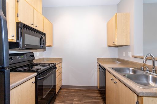 1 Bed 1 Bath - No Stairs Entry – photo 1