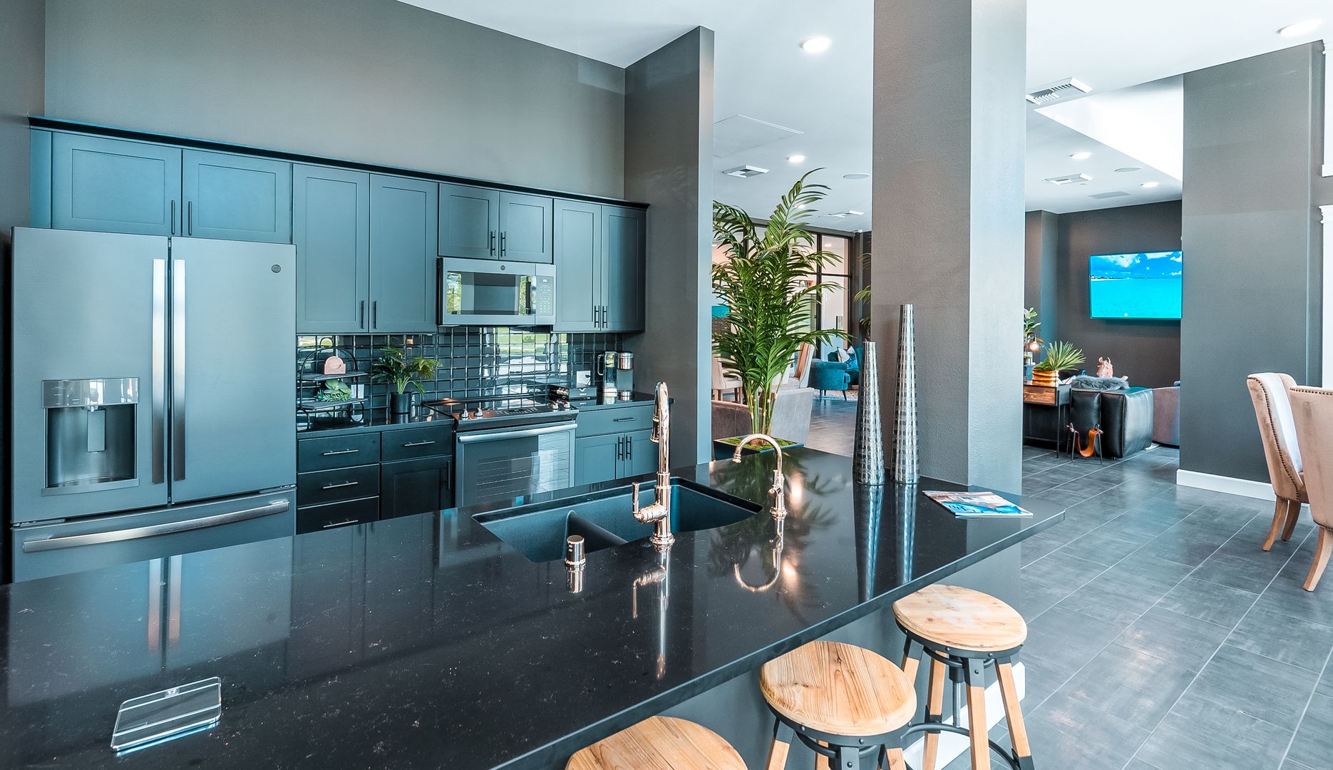 Olympia Apartment: 410 5th Avenue SW