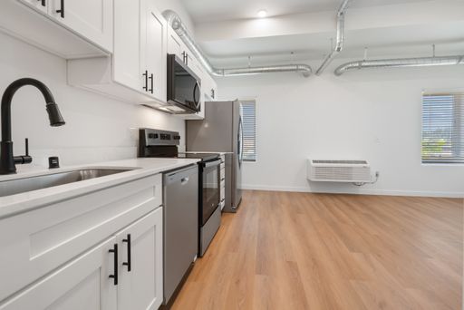 Gorgeous 1x1 Apartment! – photo 1