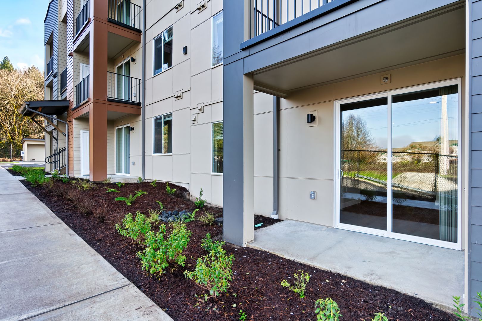 Tumwater Apartment: 2121 Barnes Ct SW