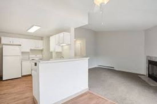 Wait… $770? Move in Sept 1st and get: 1 MONTH FREE + WAIVED ADMIN FEE – photo 1