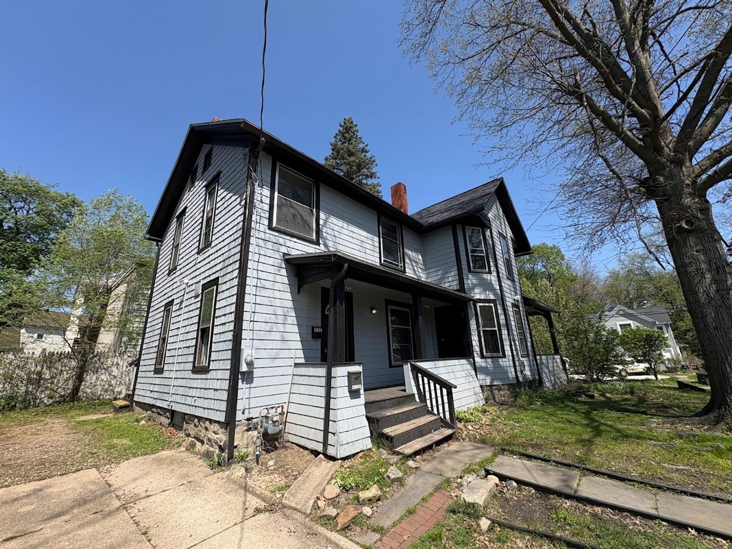 Akron Apartment: 532 Crosby St