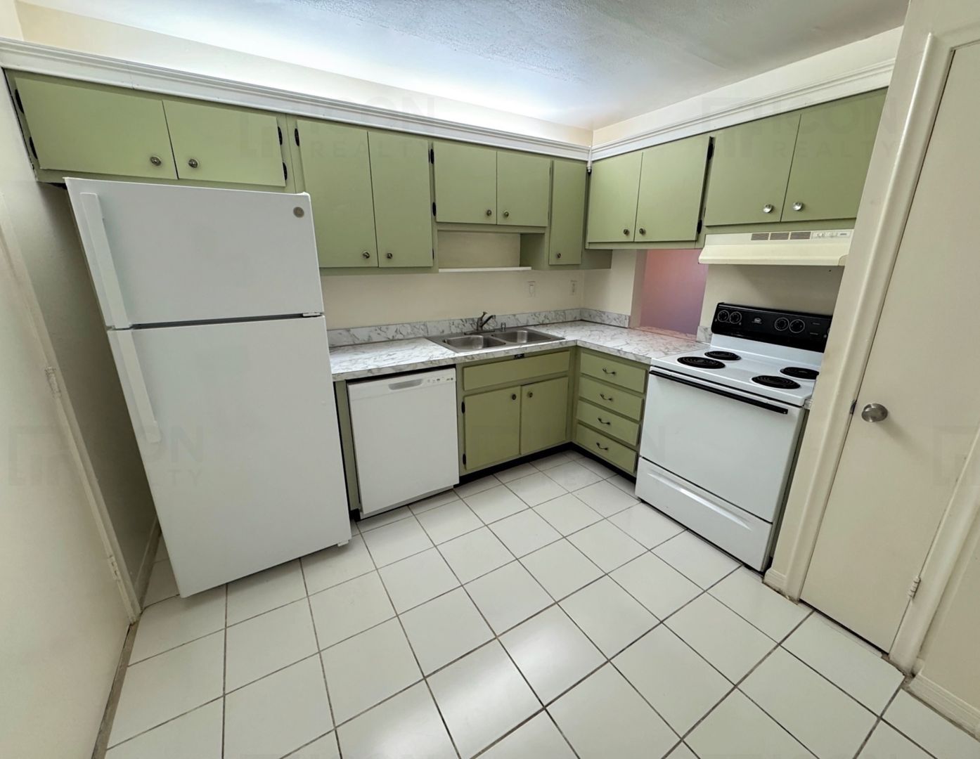 Lauderhill Condo: 2060 NW 48th Terrace #216