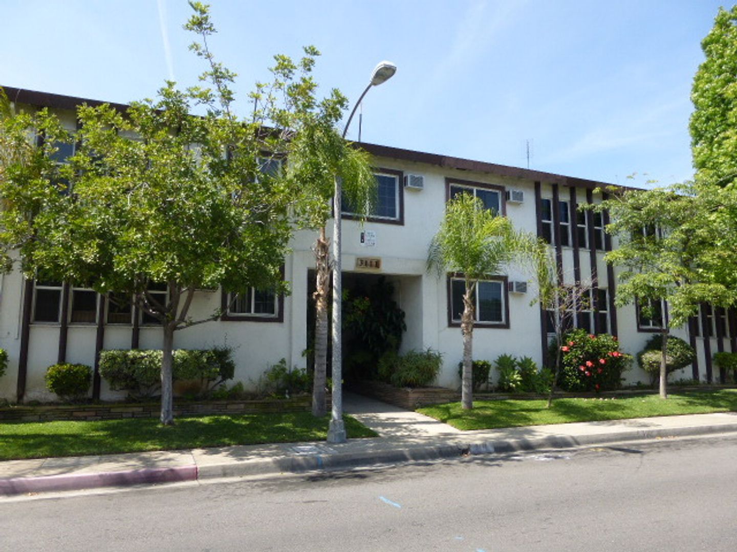 Alhambra Apartment: 3111 W. Ramona Rd.