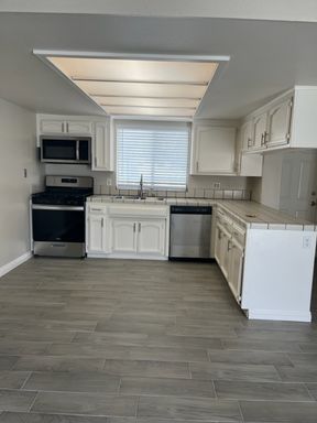 3524 ASHE ROAD, APT# A – photo 1