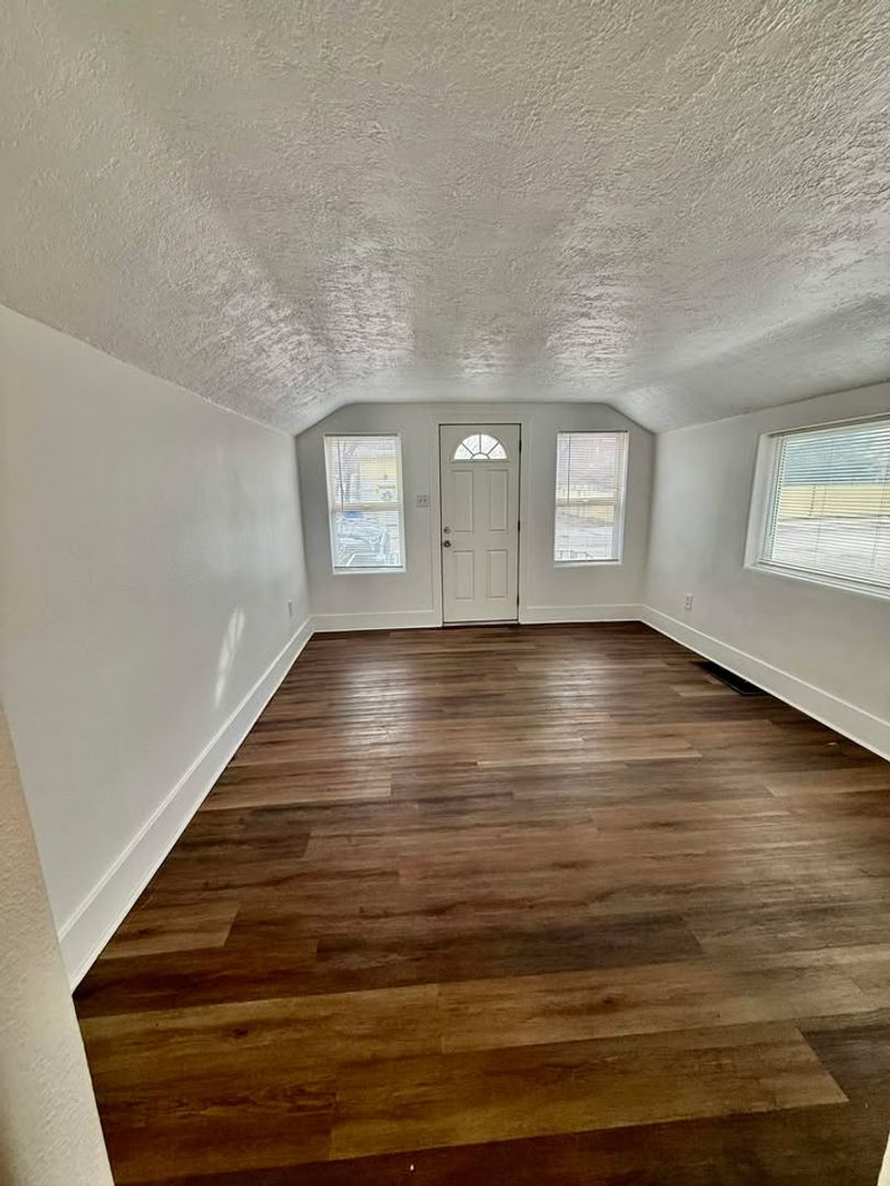 Pocatello Apartment: 624-628 W Benton