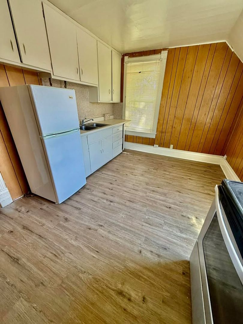 Pocatello Apartment: 241 N Hayes Ave