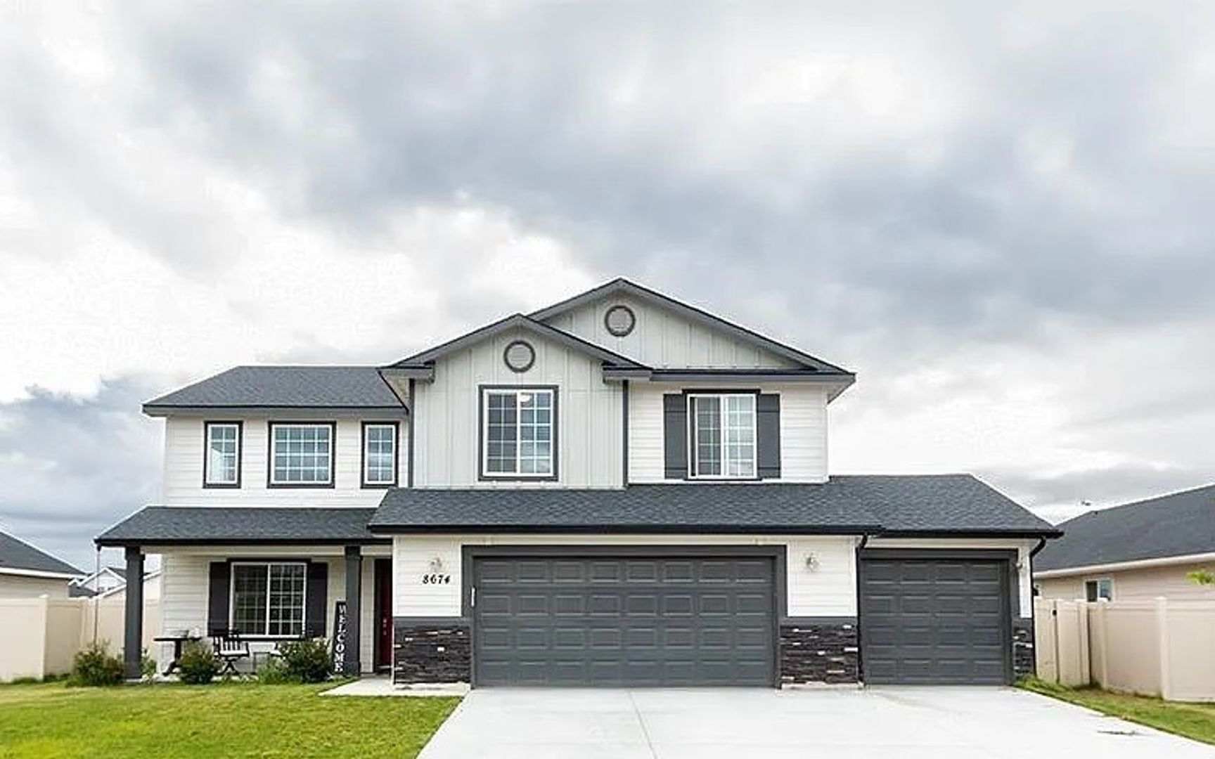 Kuna House: 8674 S Baratheon Ave