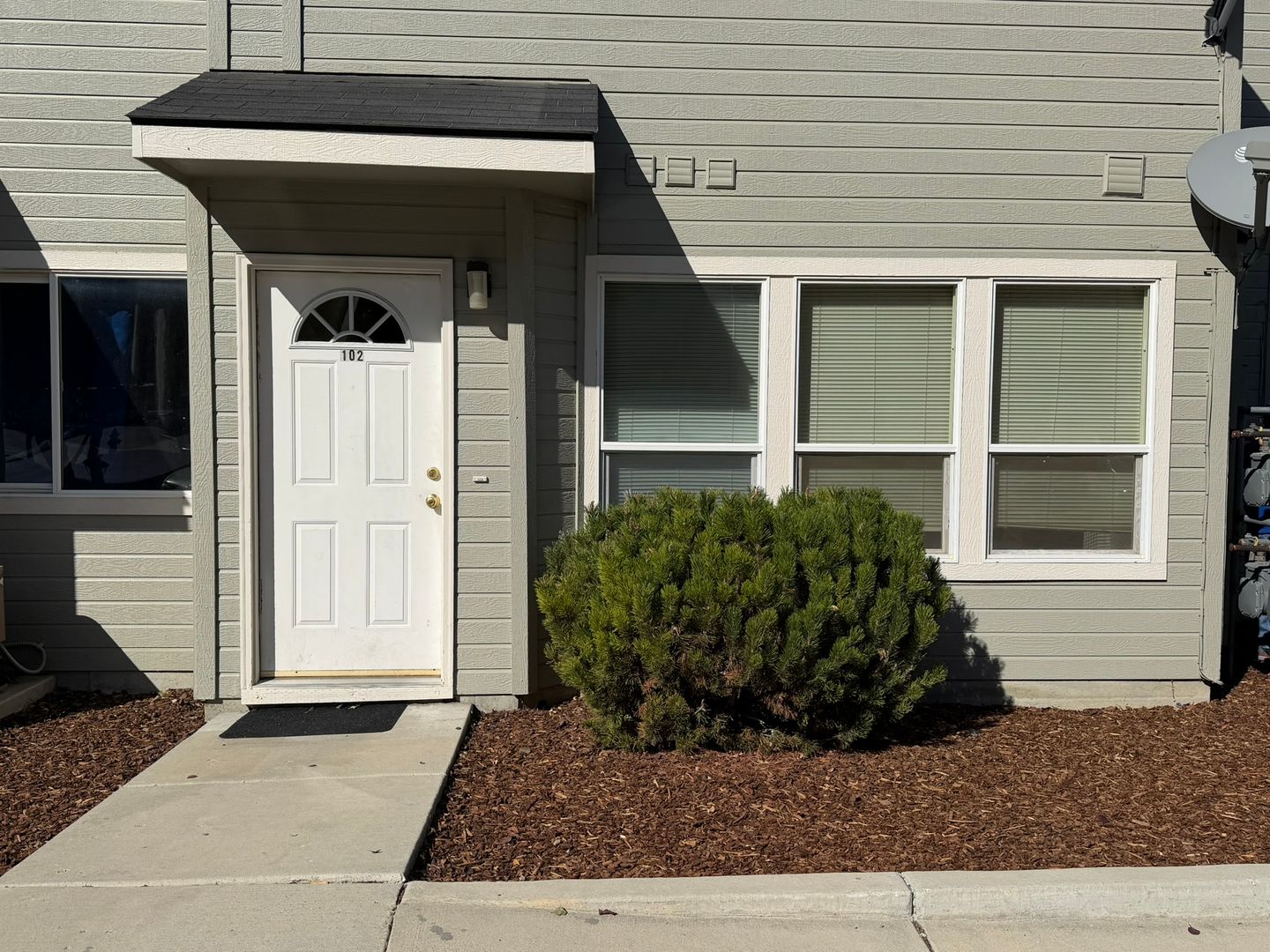 Nampa Apartment: 2053 S Lexis Ln