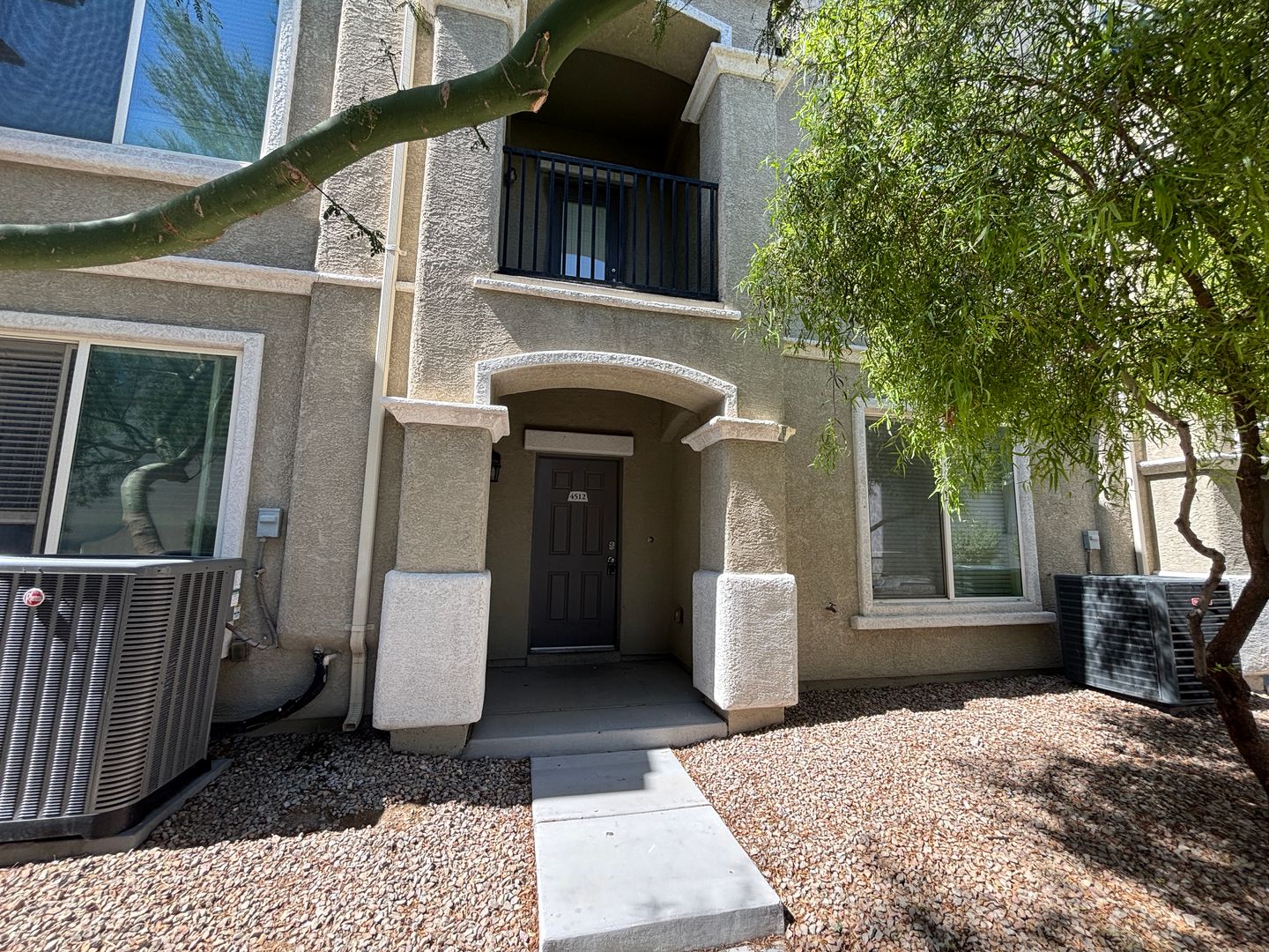 Las Vegas Townhome: 4512 Townwall St