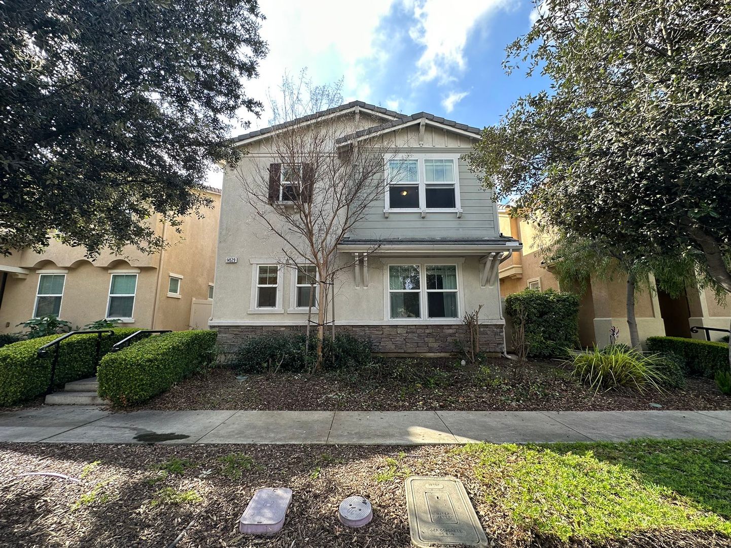 Corona House: 14529 Serenade Dr