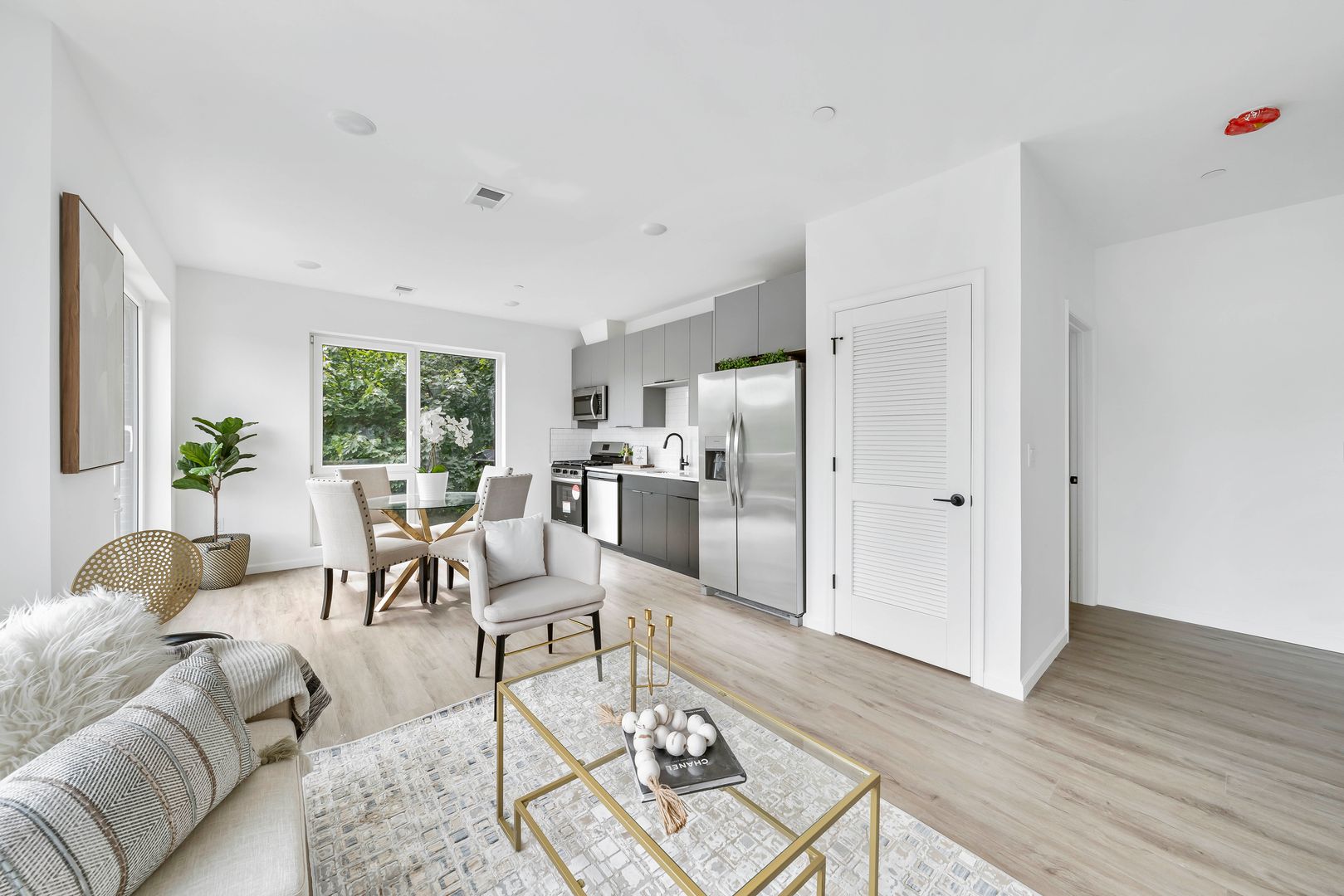 Newark Apartment: 15-19 S 13th St