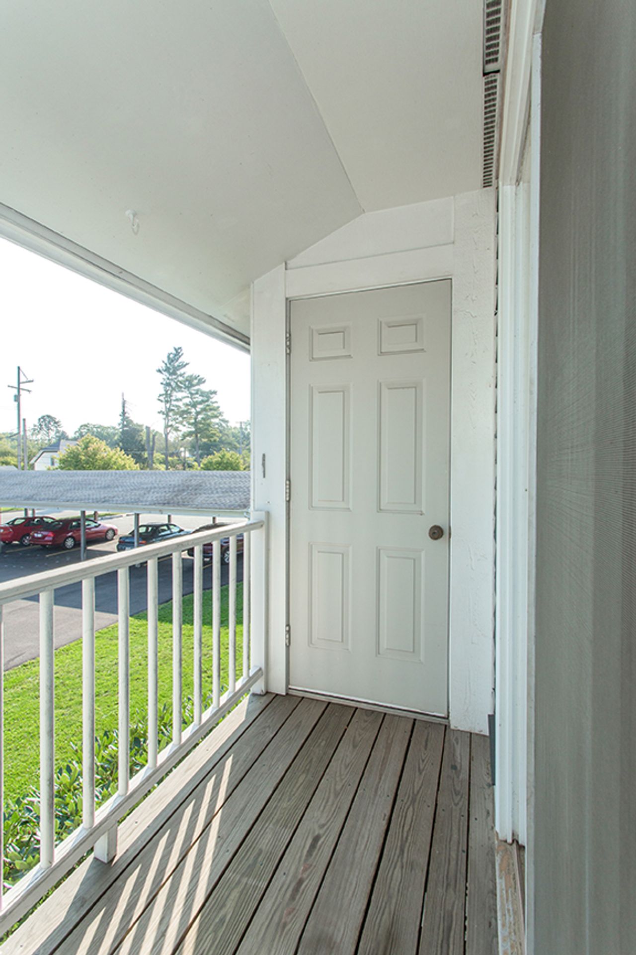 LaPorte Apartment: 400 Hiawatha