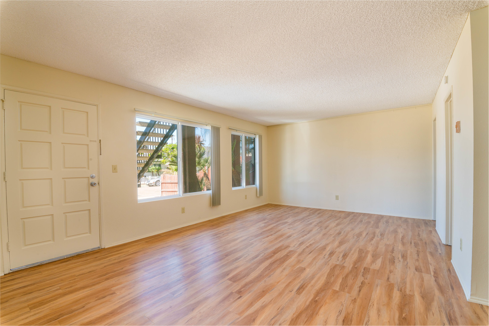 Imperial Beach Apartment: 1047 Seacoast Drive - #1