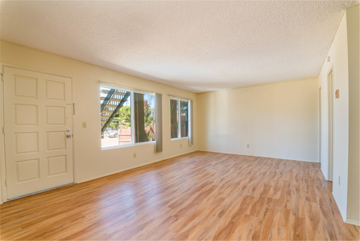 **ASK ABOUT OUR MOVE IN SPECIAL** – photo 1