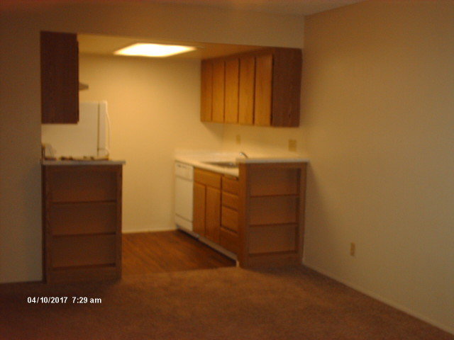 Chula Vista Apartment: 1051 Broadway