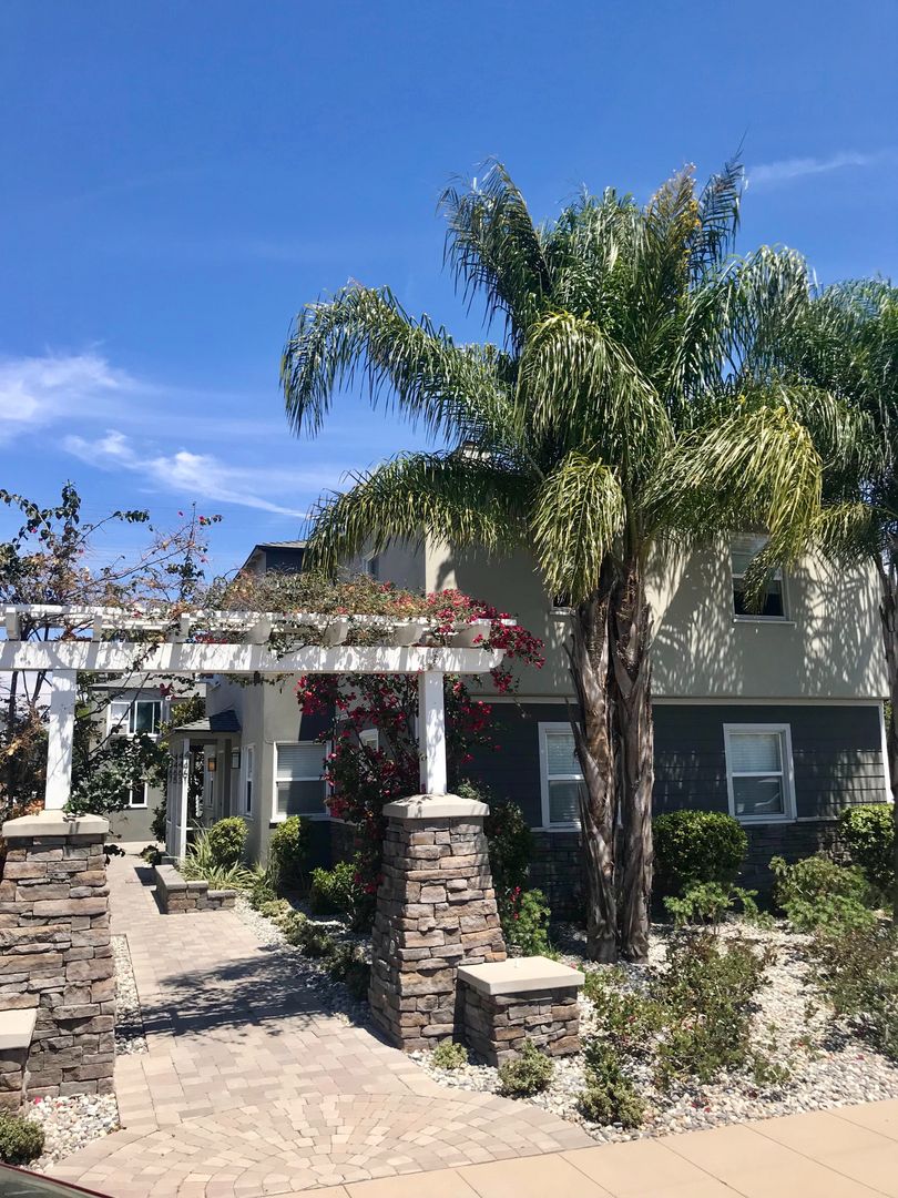 San Diego Apartment: 4461-4467 Central Avenue