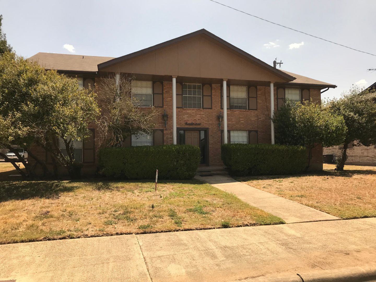 San Antonio Apartment: 622 Chauncey