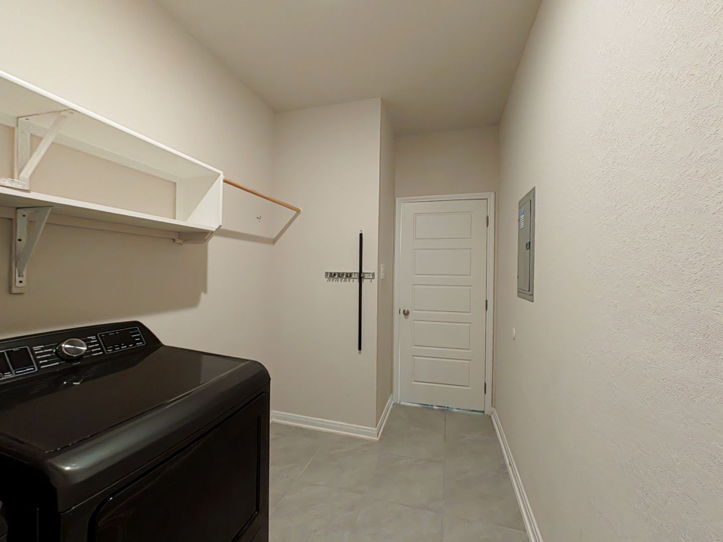 Laundry room at Junction Bay 3205 (3 of 3)