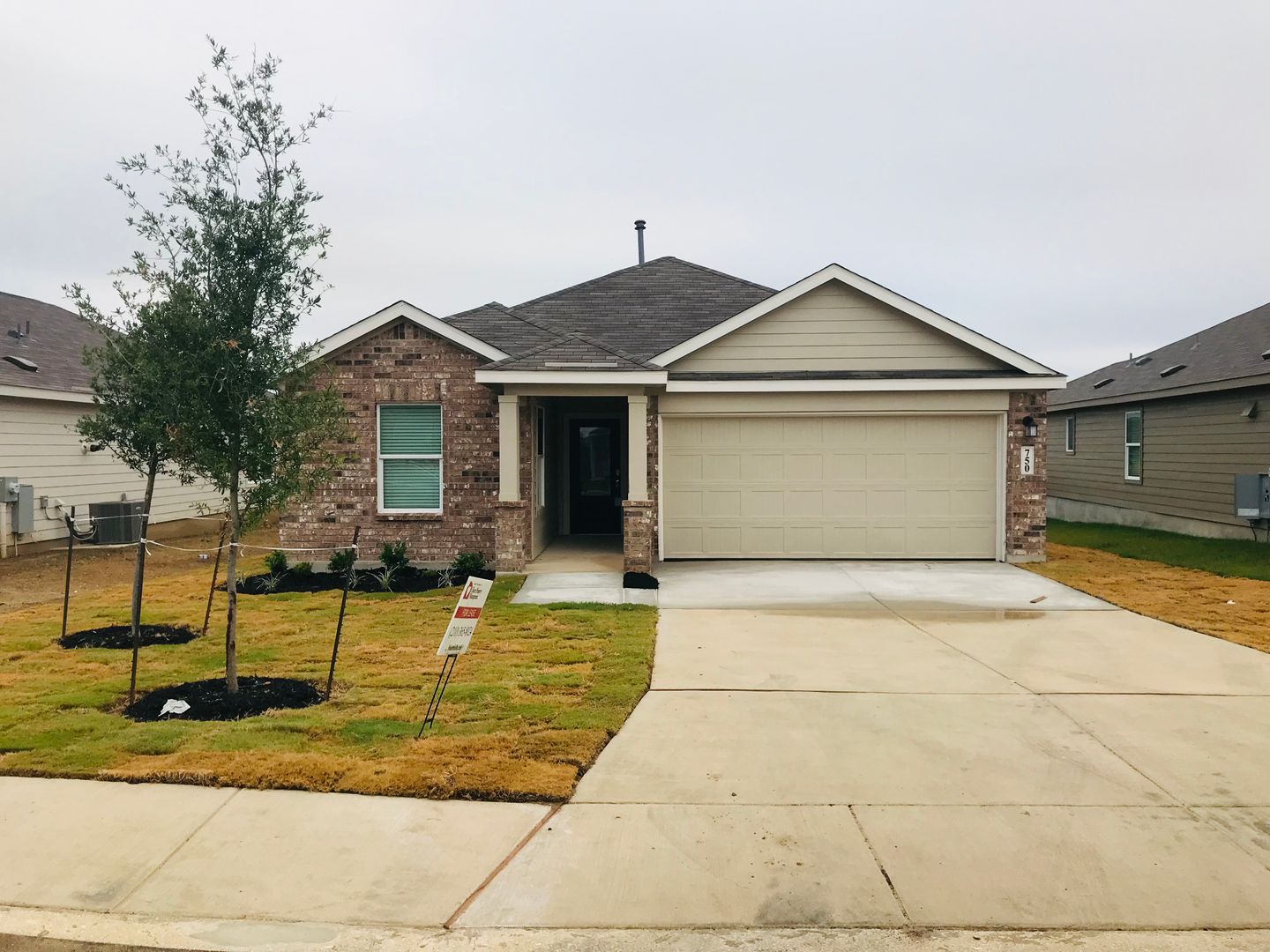 San Antonio House: 750 Haas Way