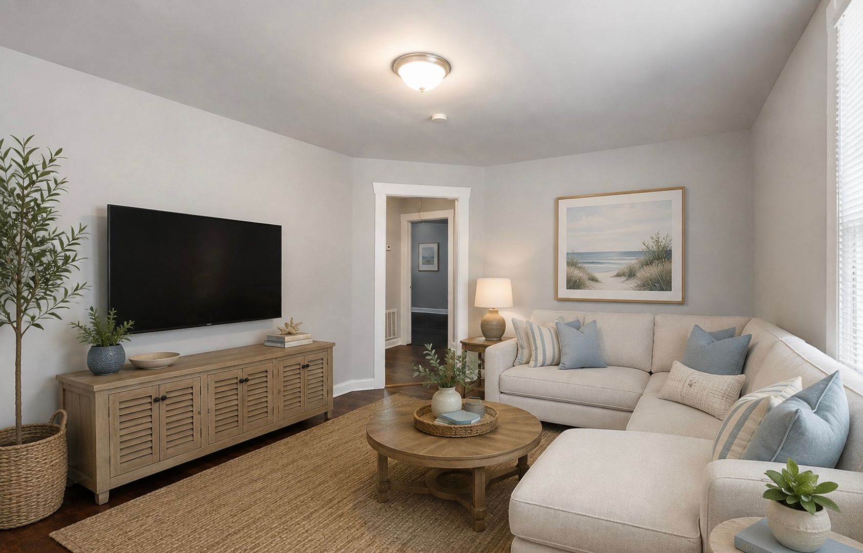 Savannah House: 1405 East 32nd Street