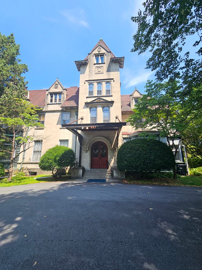 Bethlehem Apartment: 557 W 3rd Street