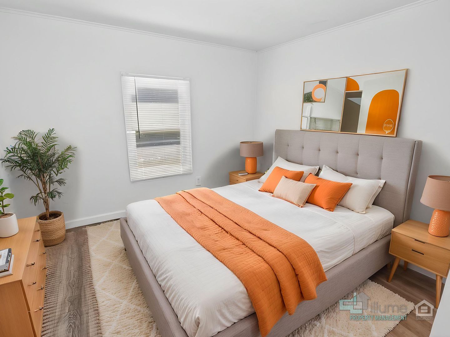 Salem Apartment: 365 16th St SE